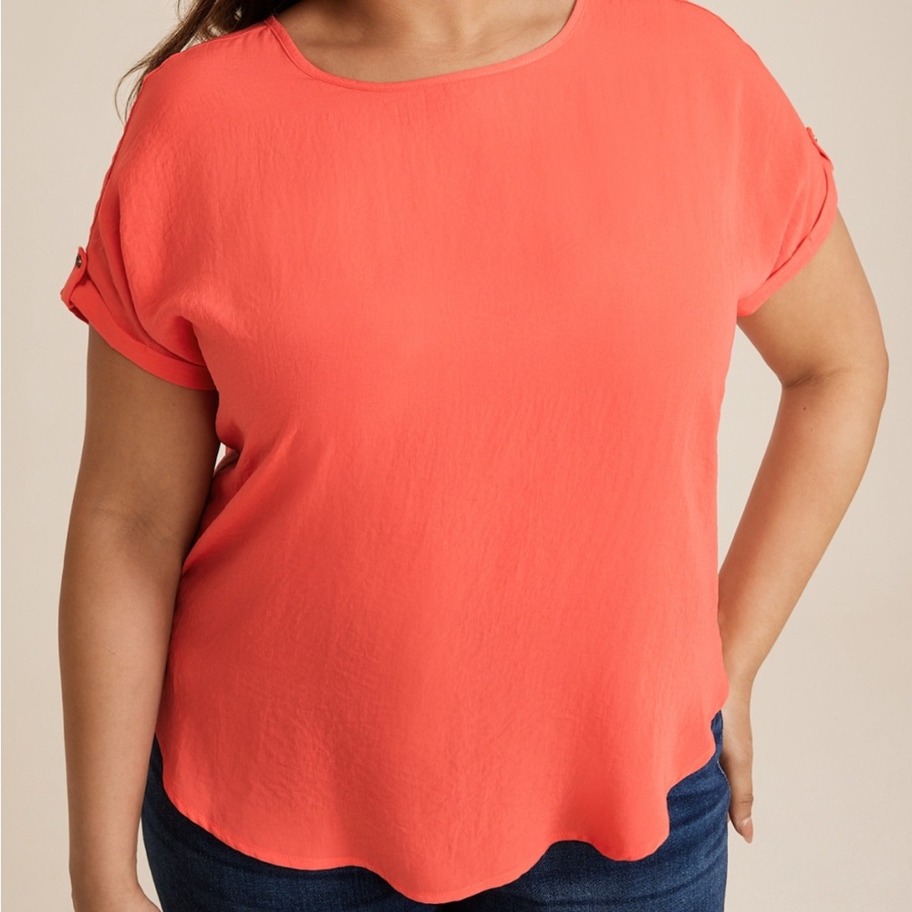 Coral shortsleeved blouse